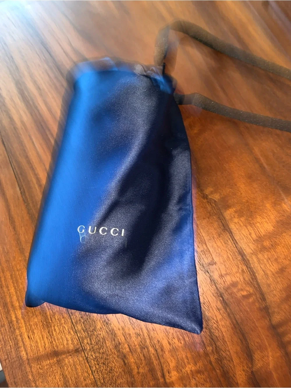 Gucci glasses case, velvet blue with cloth and dust bag